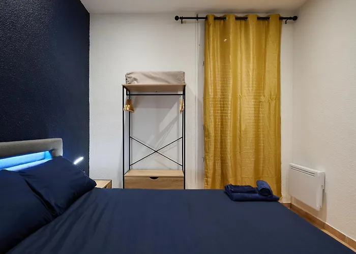 Le Cabrit - Climatisation - Wifi Apartment *